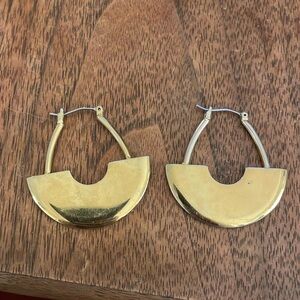 gold tone j crew earrings